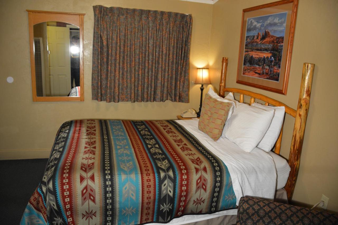 Sitzmark Chalet Inn Ruidoso Buitenkant foto
