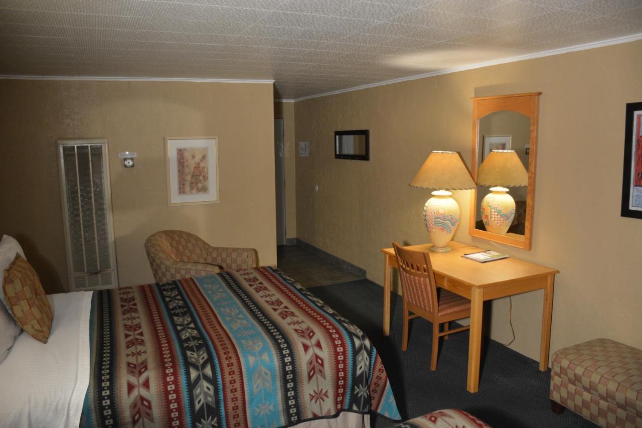 Sitzmark Chalet Inn Ruidoso Buitenkant foto