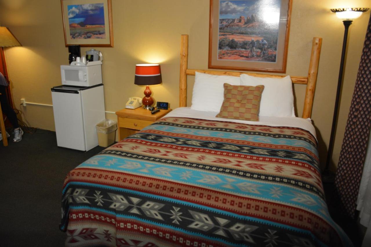 Sitzmark Chalet Inn Ruidoso Buitenkant foto