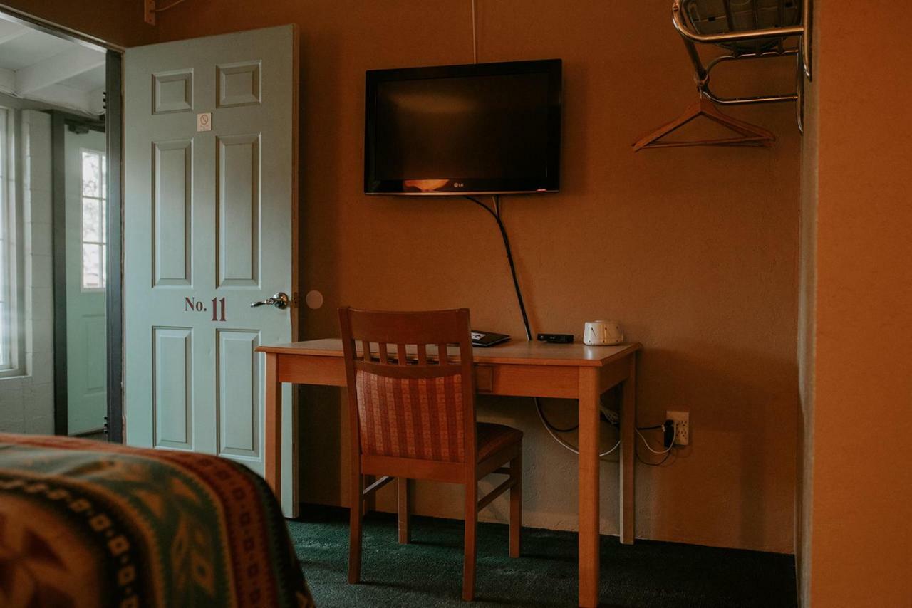 Sitzmark Chalet Inn Ruidoso Buitenkant foto