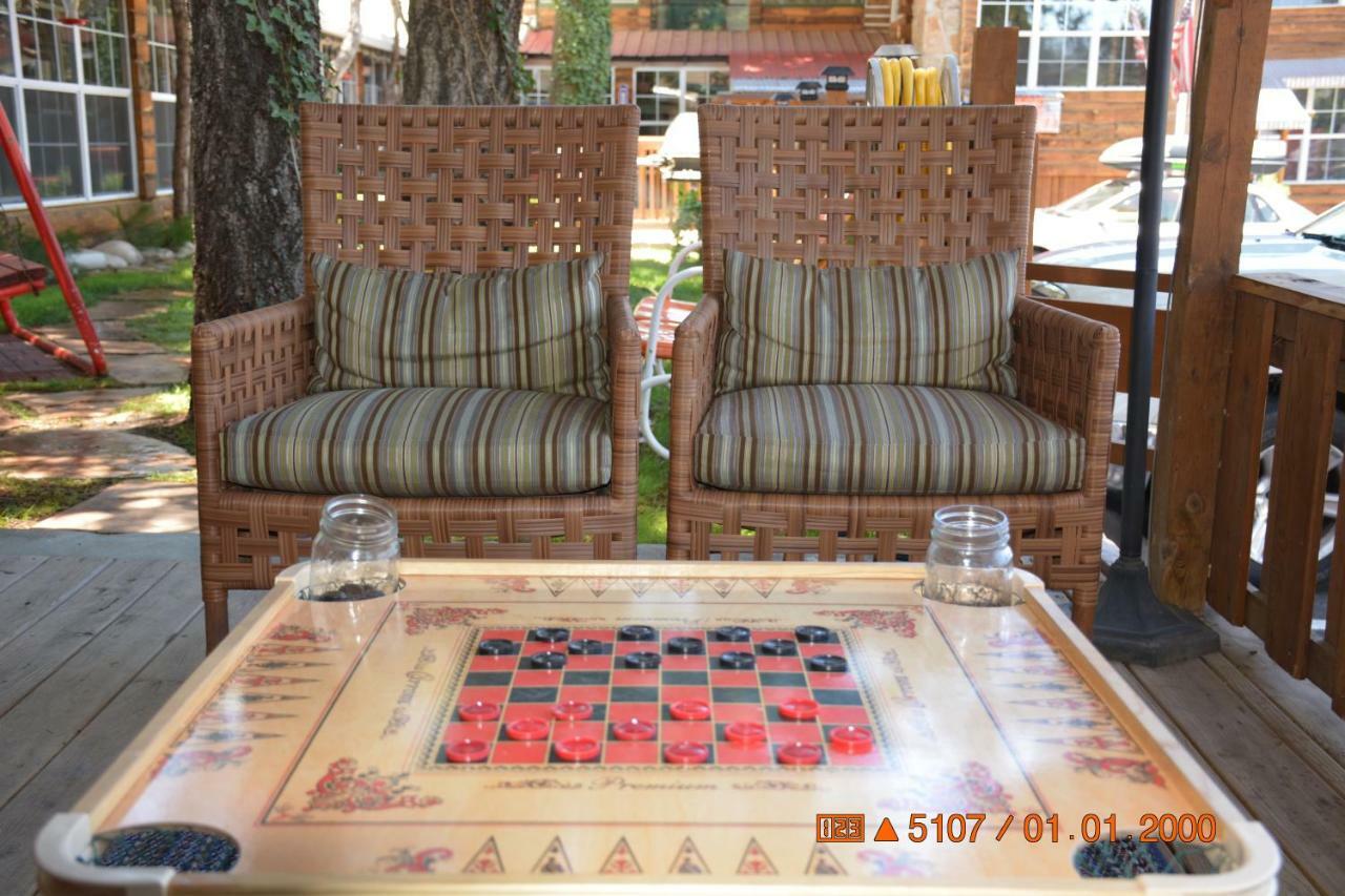 Sitzmark Chalet Inn Ruidoso Buitenkant foto